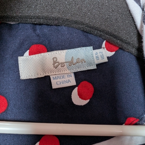 Boden Whitby raincoat - Picture 5 of 8
